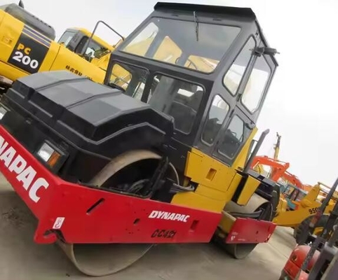 2000 ore di lavoro Motore diesel usato Rodino Dynapac Ca30d originario della Svezia