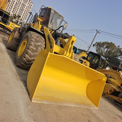 Giappone usato Komatsu WA470-3 caricatore a ruote con 194KW e 21640-21650 kg peso della macchina