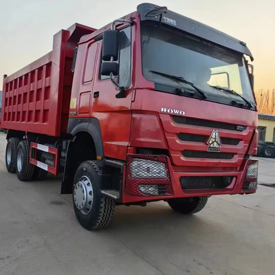 Buone condizioni di utilizzo di motore a gomma 6x4 8*4 camion Sinotruk Howo con tipo di trasmissione manuale