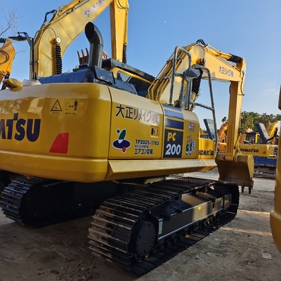 Escavatore Komatsu usato PC200-8 Escavatore idraulico a trascinatore con capacità di secchio 1.2CBM