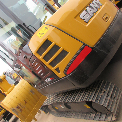 SanySY55C Excavator usato con scaricatore con capacità di 0.28 secchi e 900 ore di lavoro