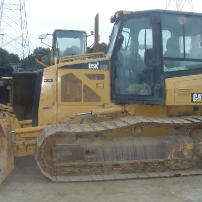 3.6 Capacità di dozzatura Bulldozer da galleggiamento originale CAT D5K per opere di costruzione in Giappone