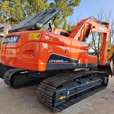 DOOSAN DX225LC DX225 225 LCA Escavatore a Shanghai Originale Usato Made in Korea Originale
