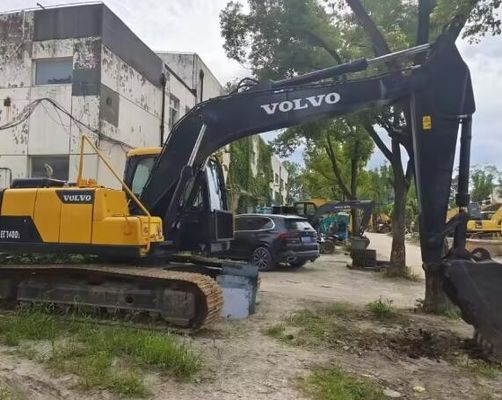 Scavatore originale a pompa idraulica VolvoEC140DL con capacità di 0,7 secchi