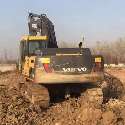 Escavatore Volvo EC200D da 20 tonnellate in buone condizioni e per macchine di costruzione di seconda mano