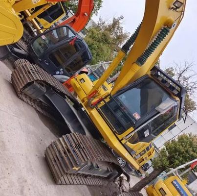 Buone condizioni Komatsu pc200-8 escavatore 20 tonnellate con pompa idraulica originale in Giappone