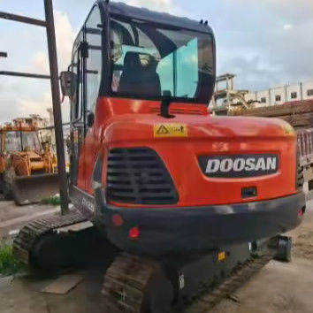 Escavatore mini Doosan Dx55 usato da 5 tonnellate a 5,5 tonnellate Escavatore Doosan 2019 1200 ore di lavoro