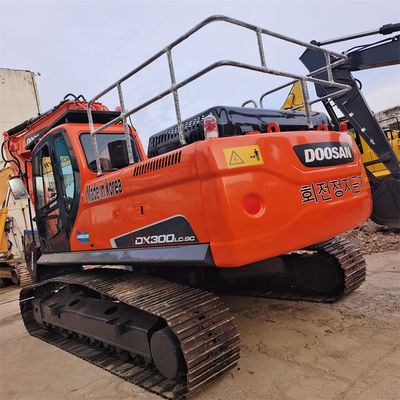 Doosan Dx225LC Dx225 Dx140 Dx150 Dx300LC Escavatore idraulico in buone condizioni