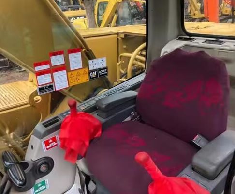 Giappone 320C Used Caterpillar Excavator Modello 2018 con capacità di 0.9 secchi