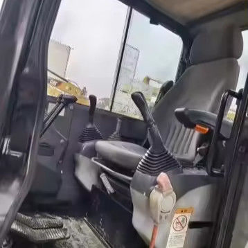 SanySY60C Escavatore idraulico a trascinatore Escavatore di seconda mano con valvola idraulica originale