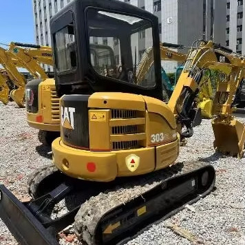 CAT 301 302 303 301.5 304 305 305.5 306 307 308 310 311 312 313 314 315 Escavatori usati